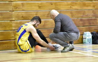 Pierwszoligowy zespołu Siedleckiego Klubu Koszykówki (SKK)