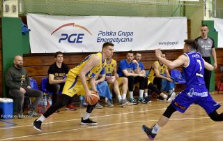 Pierwszoligowy zespołu Siedleckiego Klubu Koszykówki (SKK)